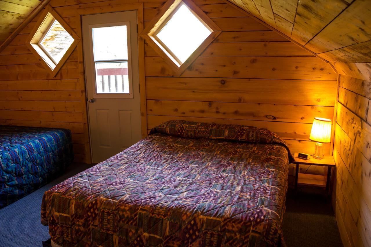 Midnight Sun Log Cabins Moose Pass 외부 사진